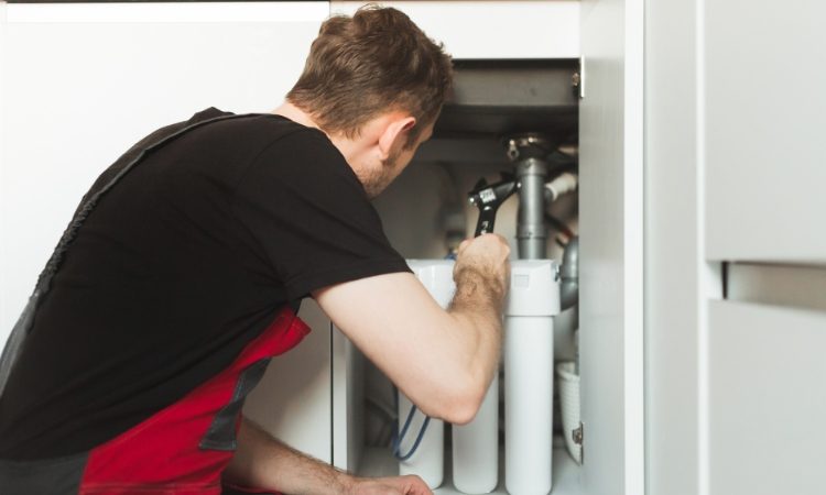 Top 5 Signs That You Need to Replace Your Old Pipes